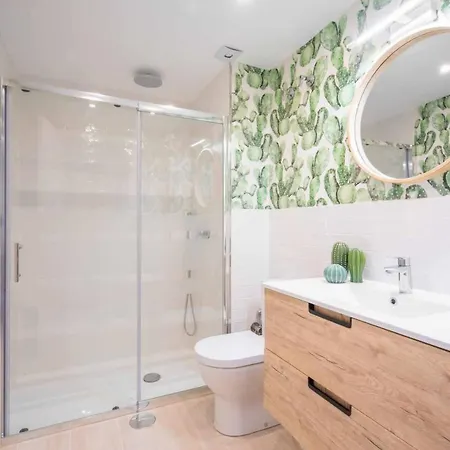 Vivendos New Y Luxury Center